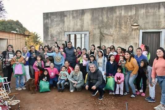 Este sábado compartieron una hermosa tarde con los vecinos del barrio Centenario